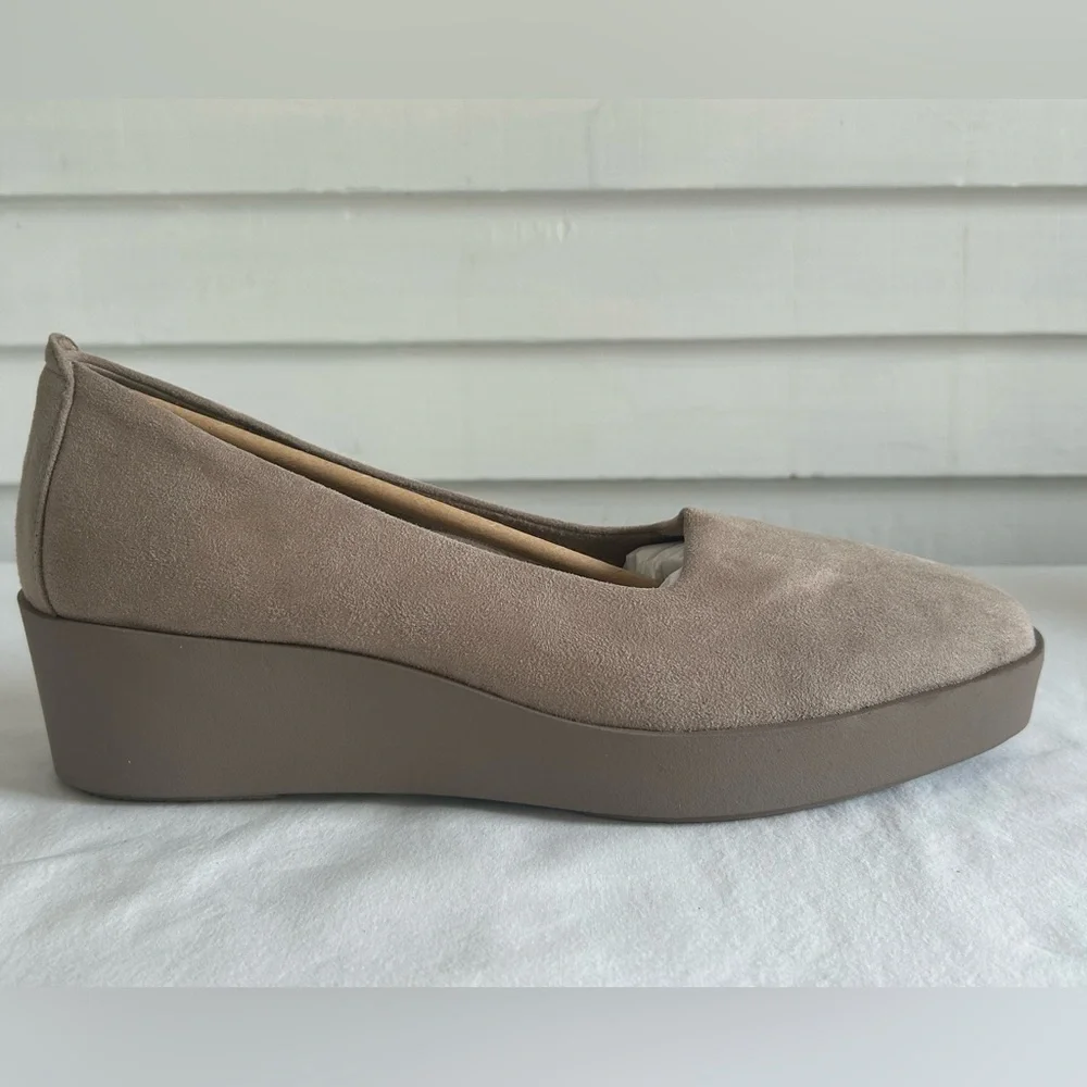 AEROSOLES Taupe Cowley Casual Wedge Slip-on Shoes Sz‎ 10